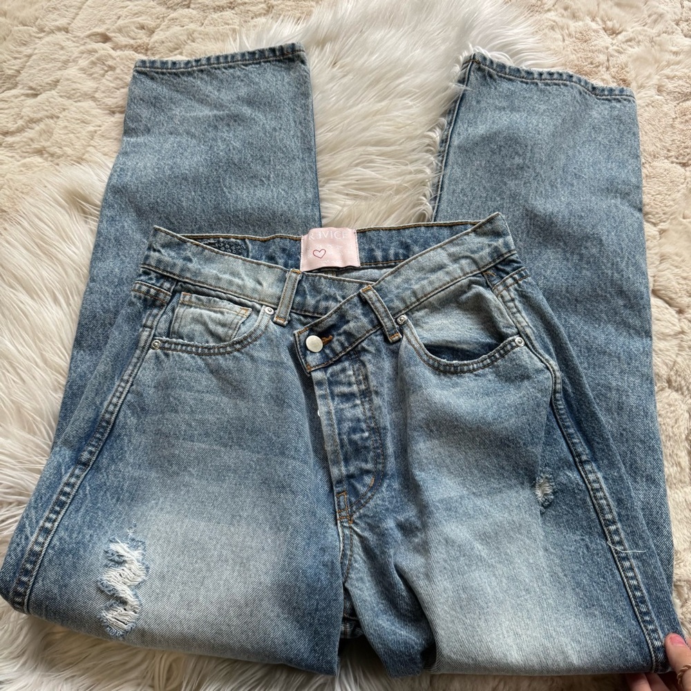 Revice Straight crossover distressed jeans - Picture 2 of 11